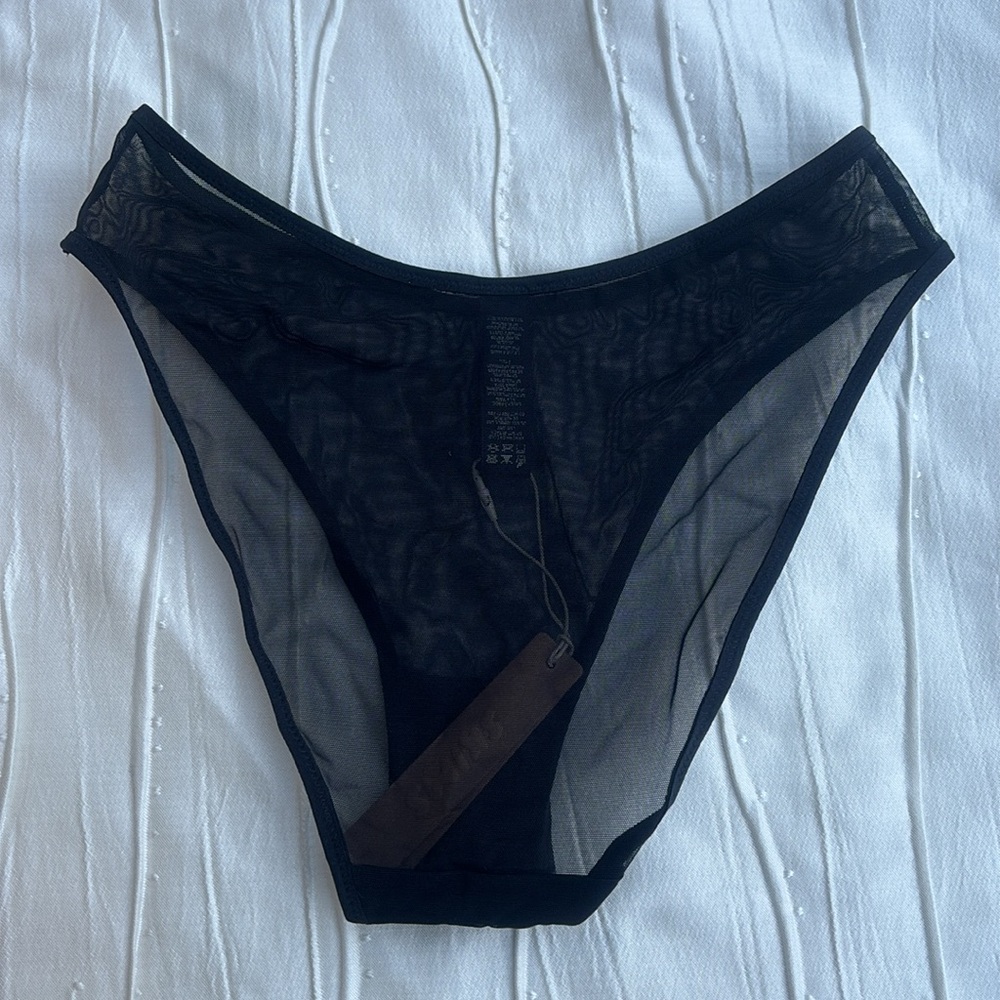 Skims Ultra Fine Mesh Bikini Onyx NWT Black Size XXS - Picture 5 of 6